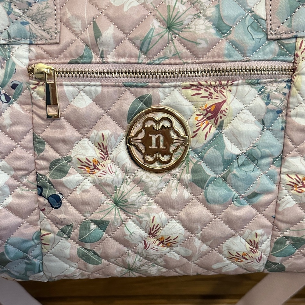 Nanette Lepore Pastel Floral Quilted Travel Bag  Adjustable strap 17”W 9.5” H 9” - Picture 7 of 14